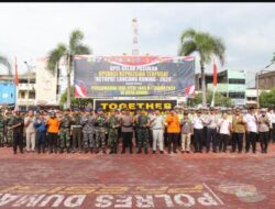 Ratusan Pasukan TNI/Polri Satpol PP Damkar BPBD dan Satuan lainnya Mengikuti Upacara Gelar Pasukan