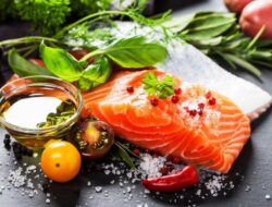 7 Makanan yang Manjur Atasi Asam Urat, dari Pisang hingga Salmon