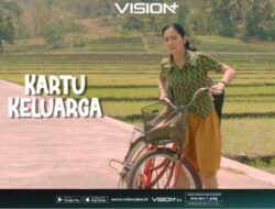 Bunga Zainal Belajar Naik Sepeda Ontel di Series Kartu Keluarga, Nantikan di Vision+