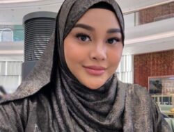 12 Artis Cantik Indonesia yang Punya Gelar Haji