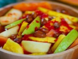 Tips Membuat Rujak dan Asinan, Makan Khas Indonesia yang Masuk Daftar Salad Buah Terbaik Dunia