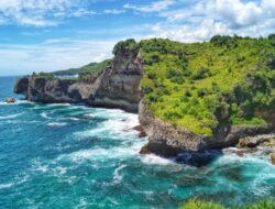 7 Pantai Eksotis di Gunungkidul yang Jarang Dijamah Banyak Orang